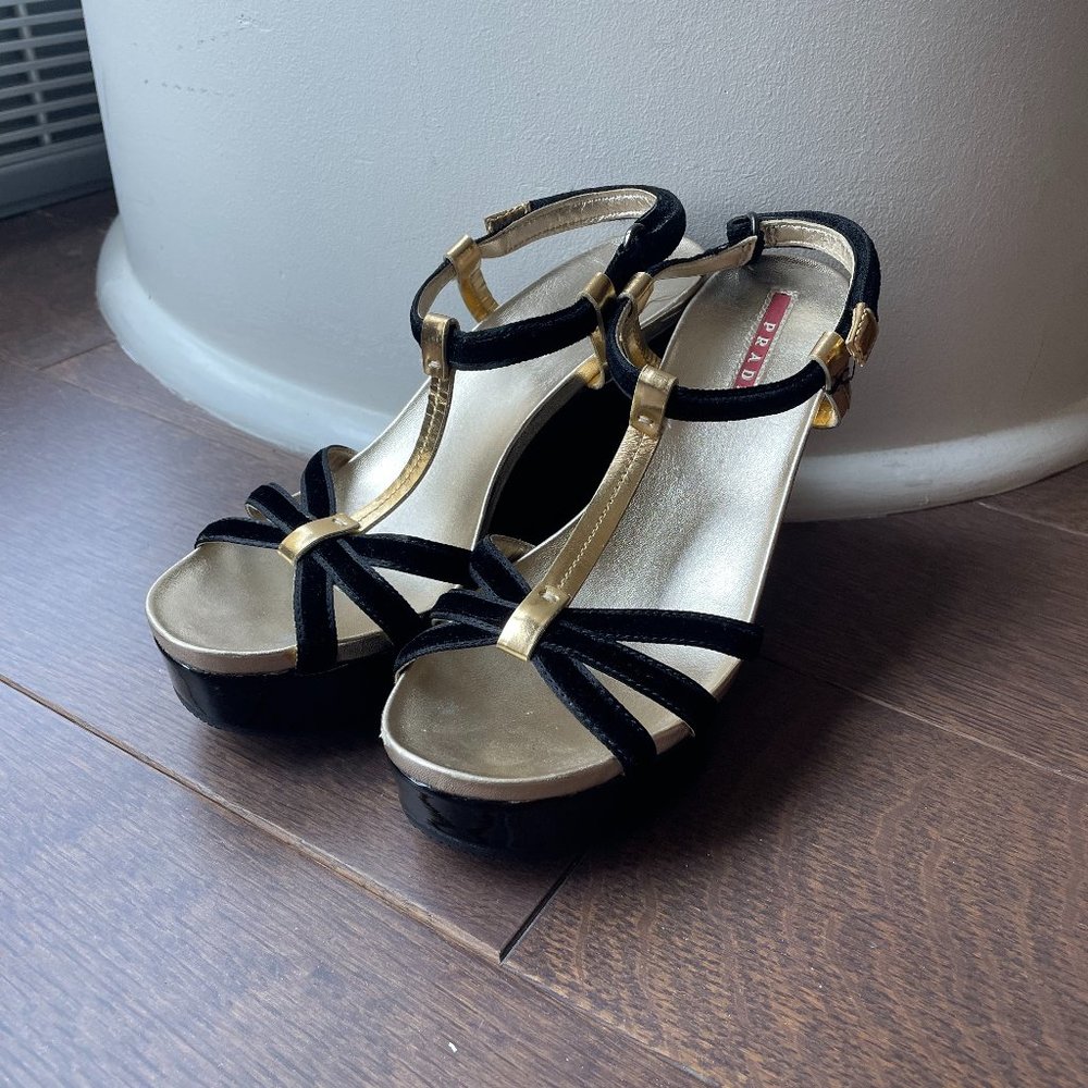 Prada Black/Gold Platform Strappy Sandals - Size EU 35
